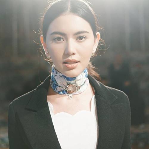 ใหม่ ดาวิกา