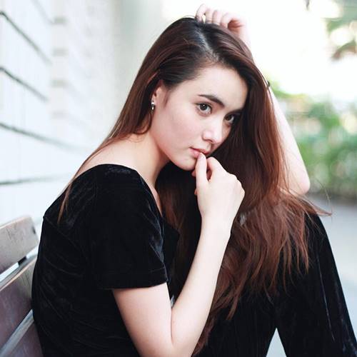 มุก มุกดา