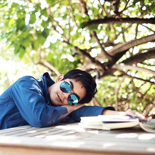 ฌอห์ณ เอสเธอร์