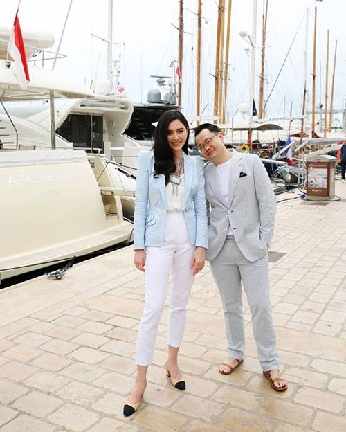 ใหม่ ดาวิกา