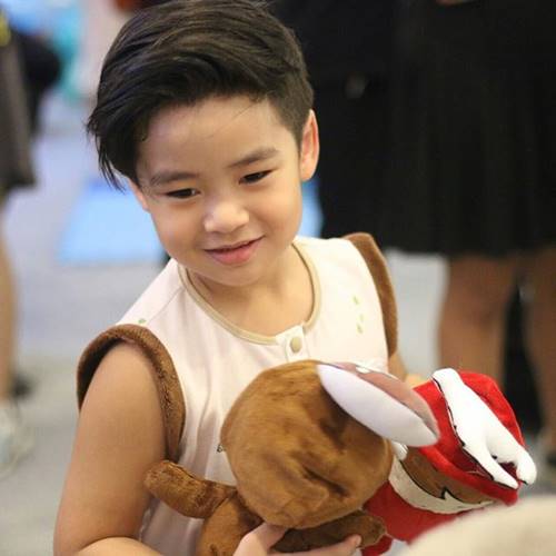 เปิ้ล นาคร