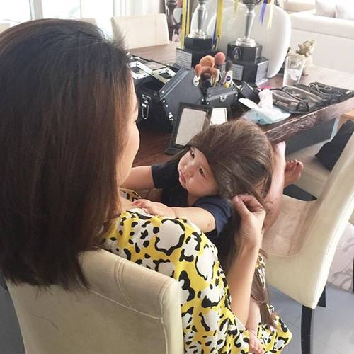 เปิ้ล นาคร