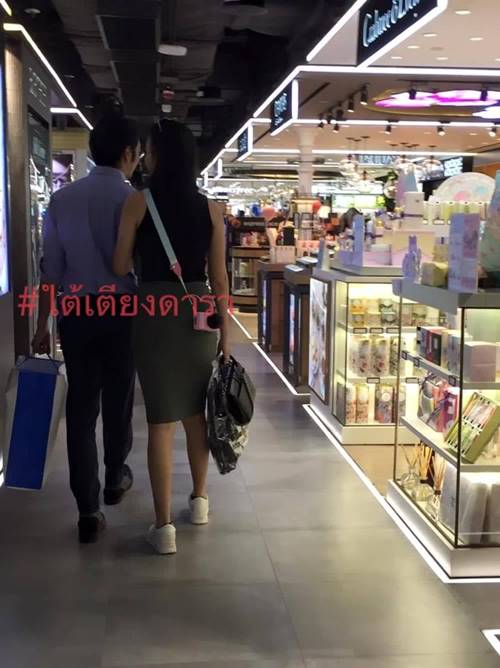 ภาพหลุด คิทตี้ ควงแขน เนม Getsunova ช้อปปิ้ง