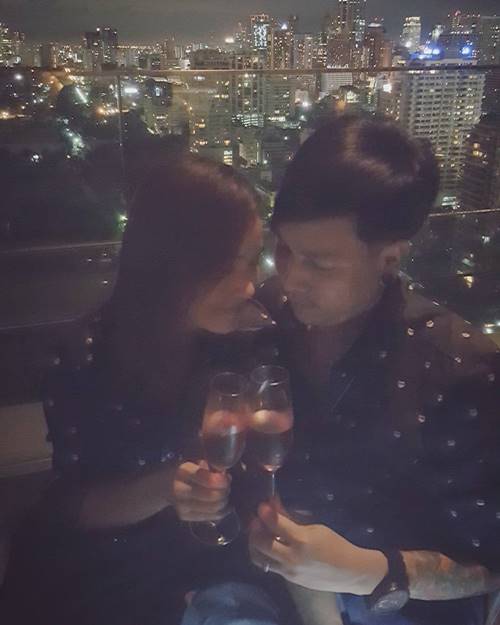 ชมพู่ ก่อนบ่าย