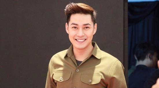 แอมป์ หยก