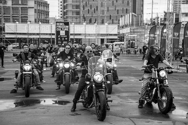 RUBBERS REBEL GROUND 2017