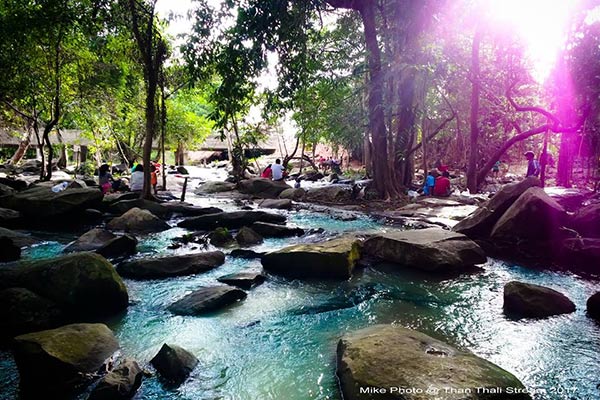 น้ำตกธารท่าลี่