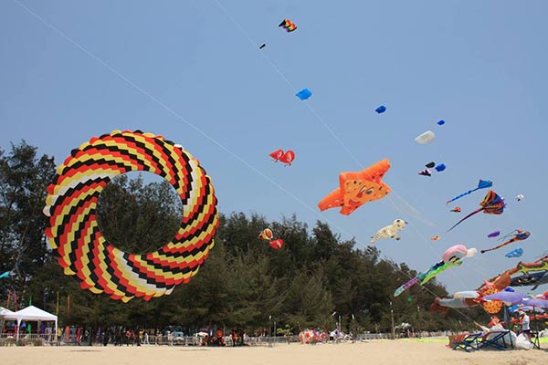 เทศกาลว่าวนานาชาติ 2560