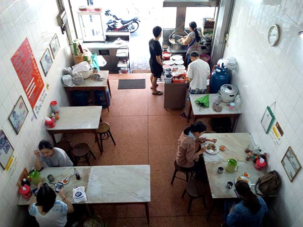 9 ร้านอาหารย่านบางรัก