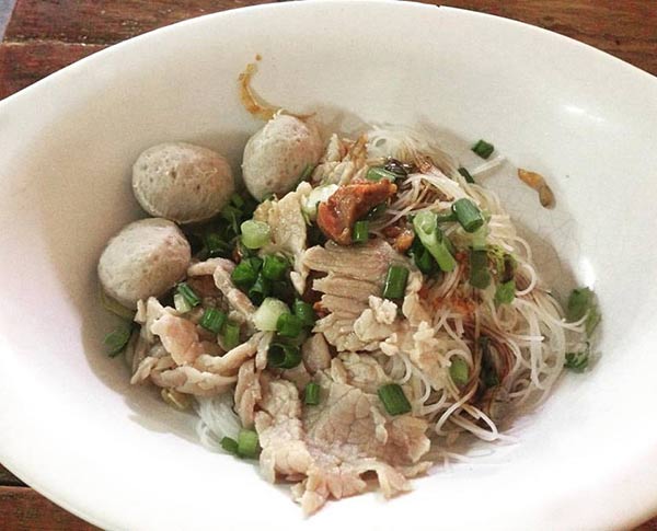 9 ร้านอาหารย่านบางรัก