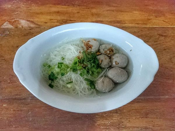 9 ร้านอาหารย่านบางรัก