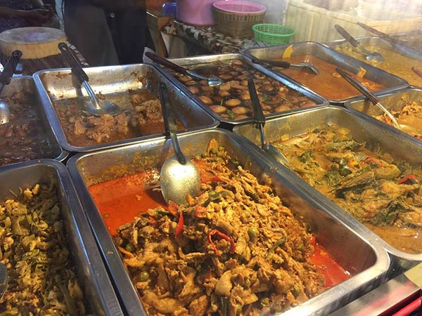 ตลาดอินดี้ ดาวคะนอง