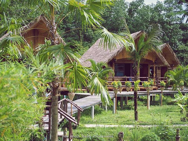 ที่พักหน้าฝน