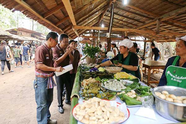 ตลาดใต้เคี่ยมชุมพร