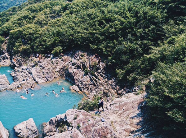 sai wan rock pools