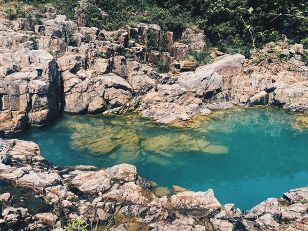 sai wan rock pools