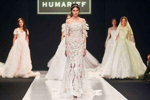 แบบชุดแต่งงาน ดีไซน์เก๋