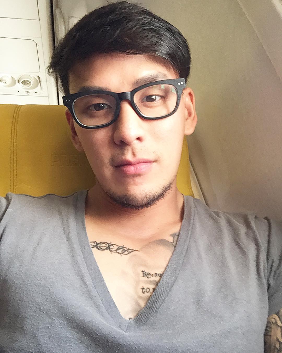 แทค ภรัณยู โพสต์แสบ !! ชวนขโมยของที่ญี่ปุ่น