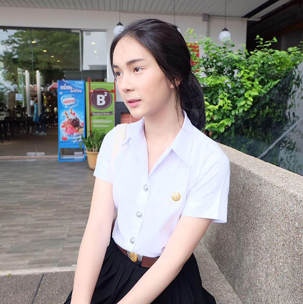 เปิดใจ น้องเบส เชียร์ลีดเดอร์สาวประเภทสองคนแรกของ มธ.