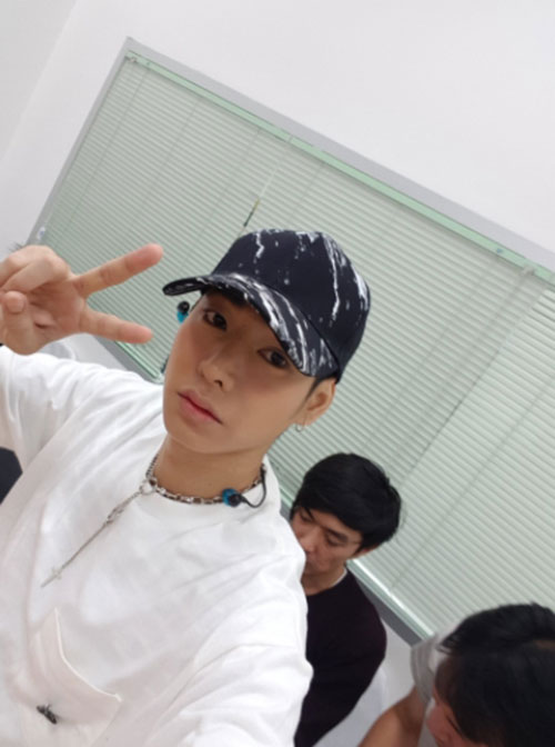 เป๊ก ผลิตโชค โดนแซ็ว โพสต์อะไรไม่เข้าใจ วอนแฟนคลับช่วยแปลหน่อย 