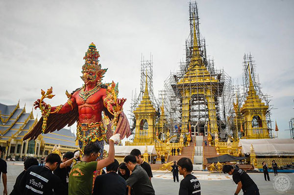 รัฐบาลเตรียมเปิดให้ประชาชนชมความงาม พระเมรุมาศ ตลอดเดือน พ.ย. นี้