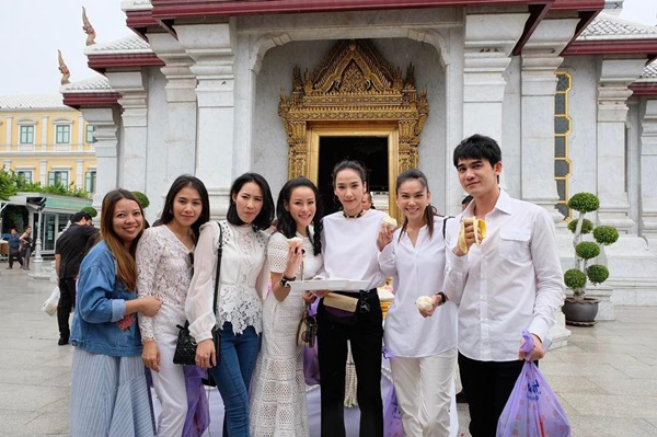 อั้ม พัชราภา ทำบุญ