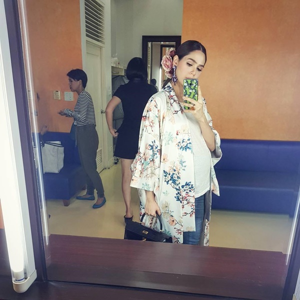 ชมพู่ อารยา