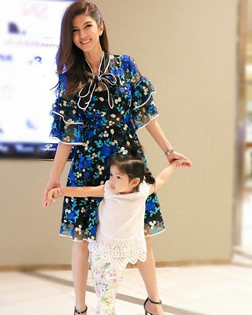 โบว์ แวนด้า แจงข่าวค่าเทอม น้องมะลิ