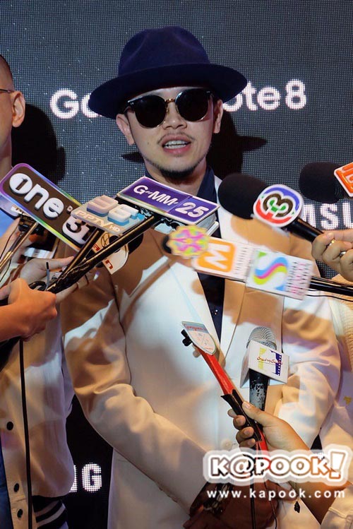 ขันเงิน ไทยเทเนี่ยม