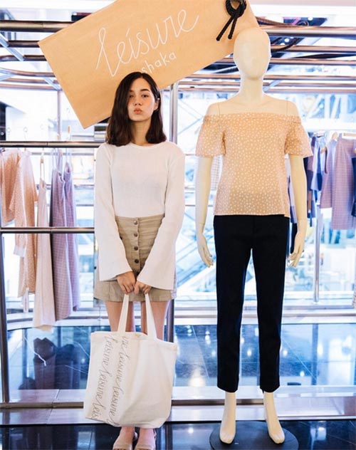 วี วิโอเลต