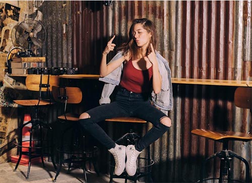 วี วิโอเลต