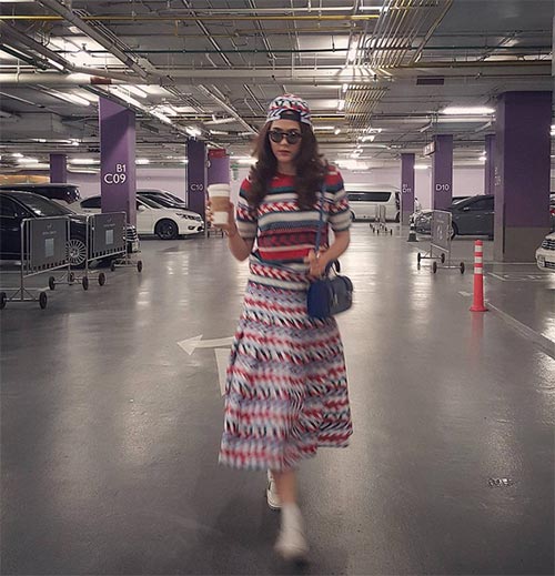 ชมพู่ อารยา