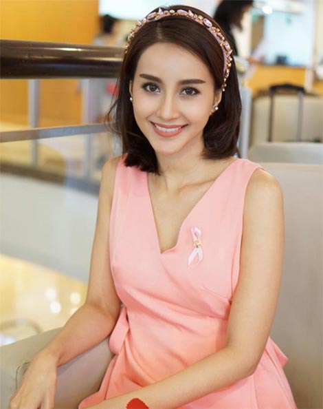 น้ำฝน พัชรินทร์