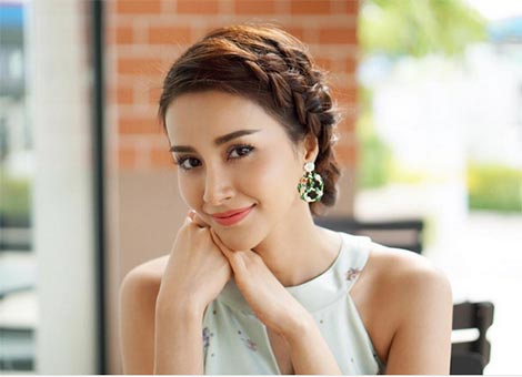 น้ำฝน พัชรินทร์