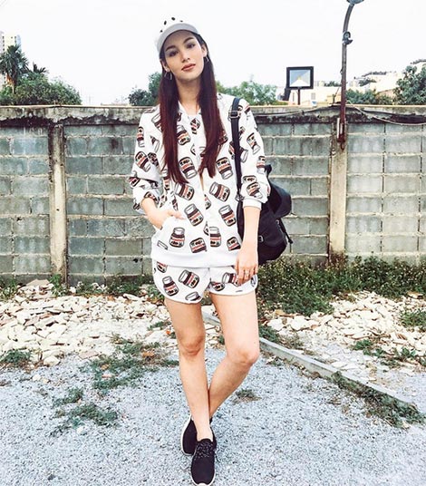 จูลี่ The Face