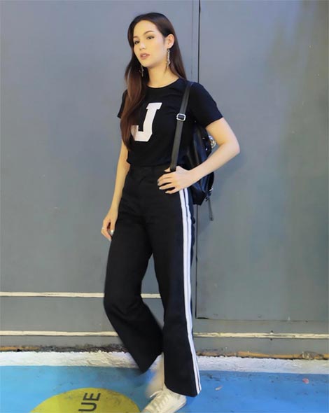 จูลี่ The Face