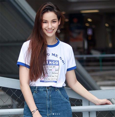 จูลี่ The Face