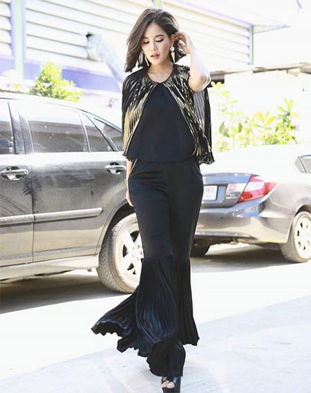 ก้อย รัชวิน