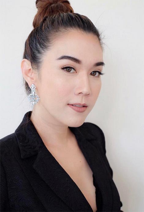 เมย์ เฟื่องอารมย์