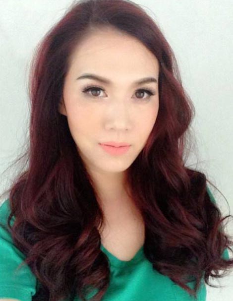 เมย์ เฟื่องอารมย์