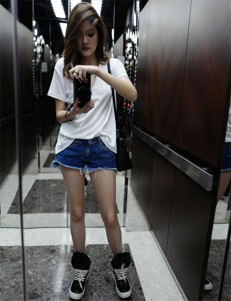 รองเท้าผ้าใบ ดารา