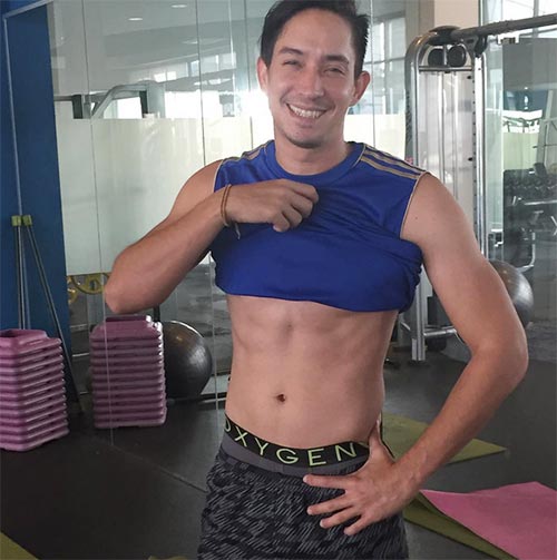 กล้ามดาราชาย