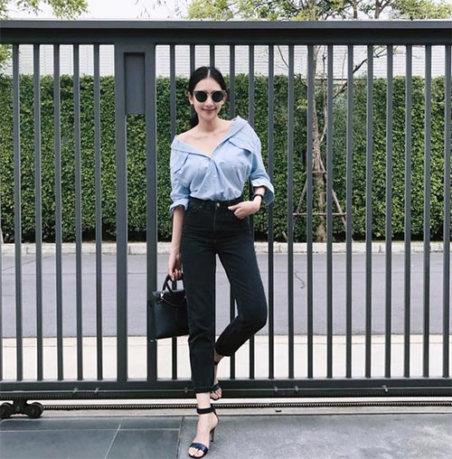 เสื้อเชิ้ตเปิดไหล่