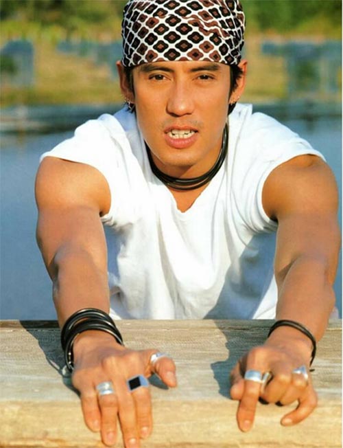 เบิร์ด ธงไชย