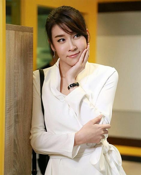 เชียร์ ฑิฆัมพร