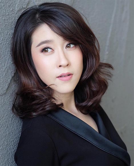 เชียร์ ฑิฆัมพร