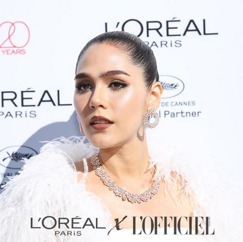 ชมพู่ อารยา