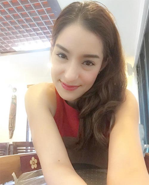 แอนนา รีส