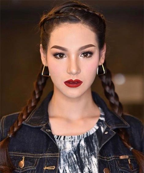 จูลี่ เดอะเฟซ