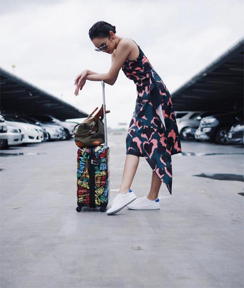 นาว ทิสานาฏ